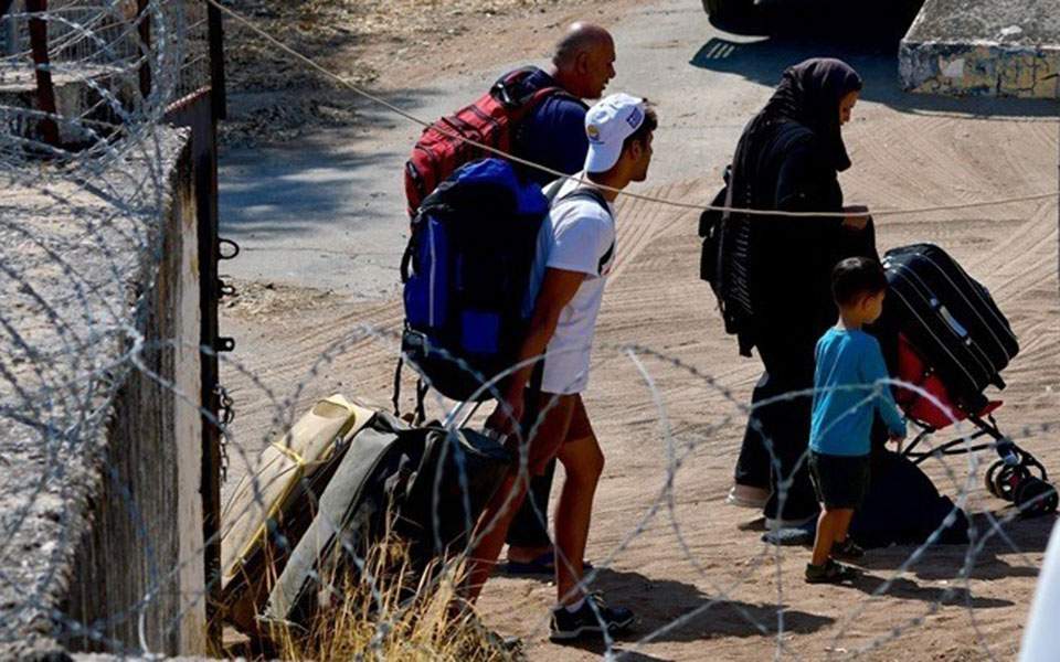 στην-ελευσίνα-το-αρματαγωγό-ικαρία-2341280