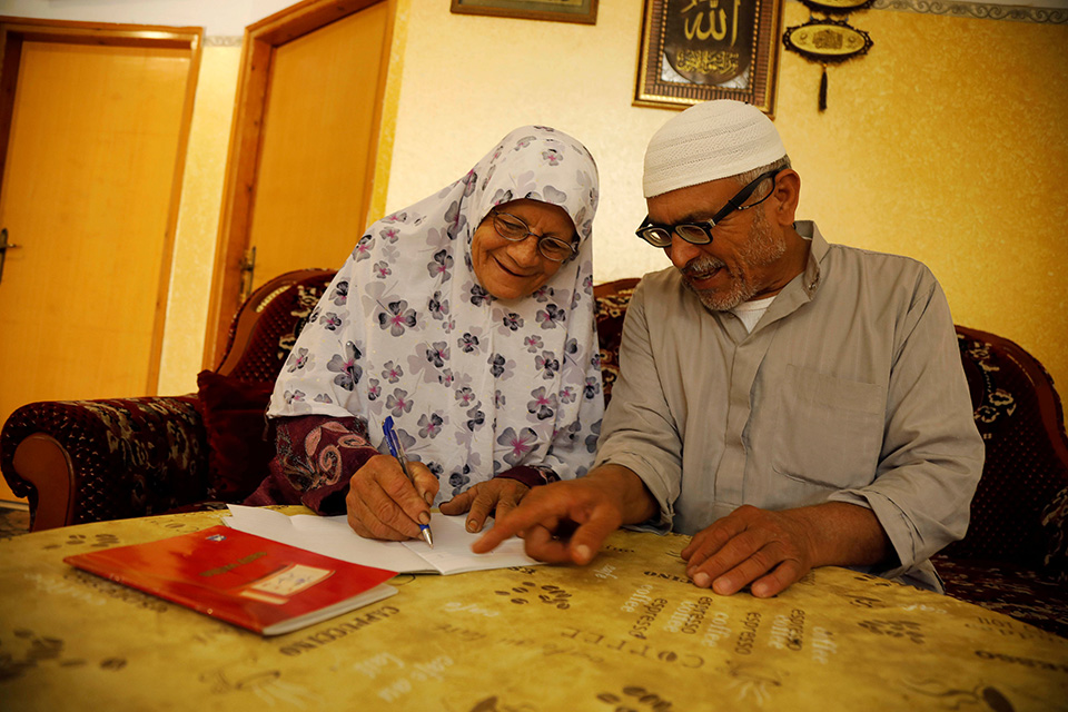 φωτογραφήματα-2348440