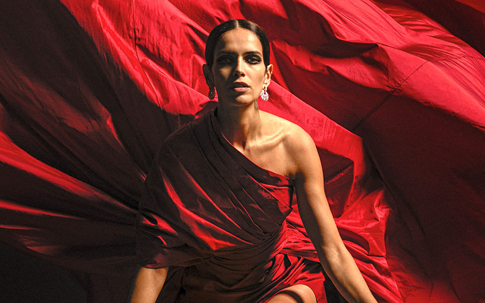 το-τοπ-μόντελ-amanda-wellsh-στο-εξώφυλλο-της-νέας-vogu-2349182