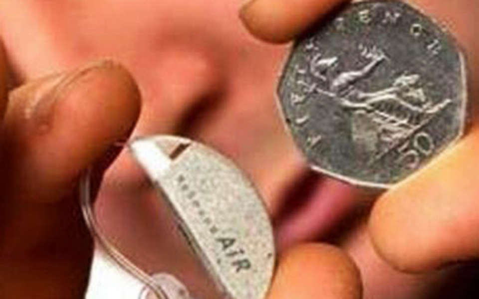 διάγνωση-βαρηκοΐας-πρόληψη-άνοιας-2348017