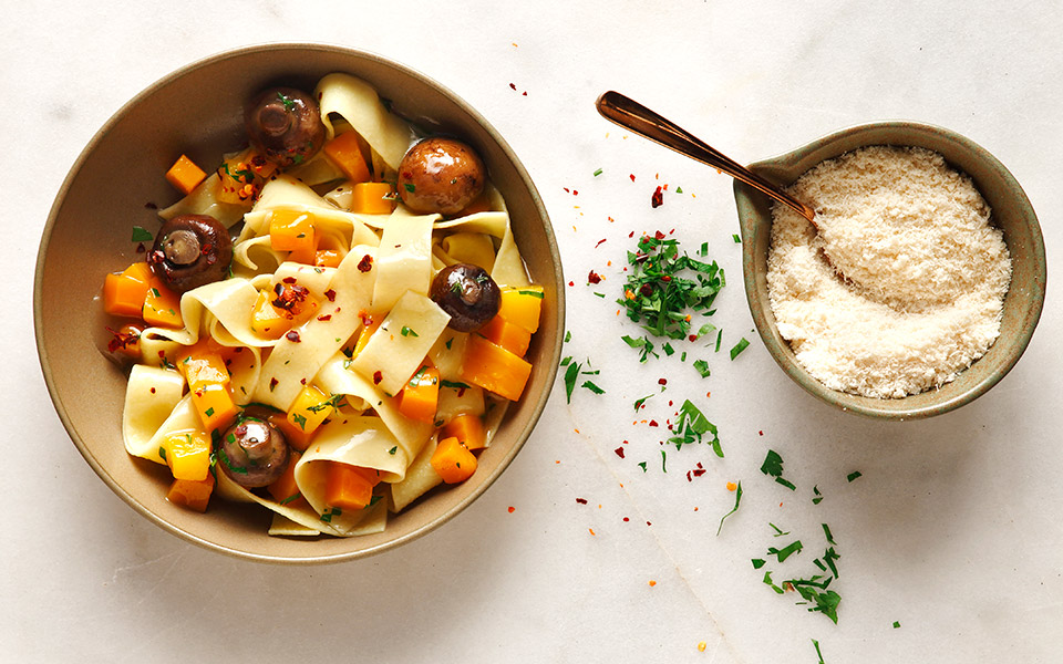 παπαρδέλες-με-μανιτάρια-κολοκύθα-και-2347821