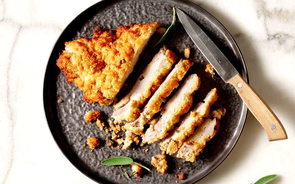 χοιρινά-σνίτσελ-με-γκοργκοντζόλα-και-2349958