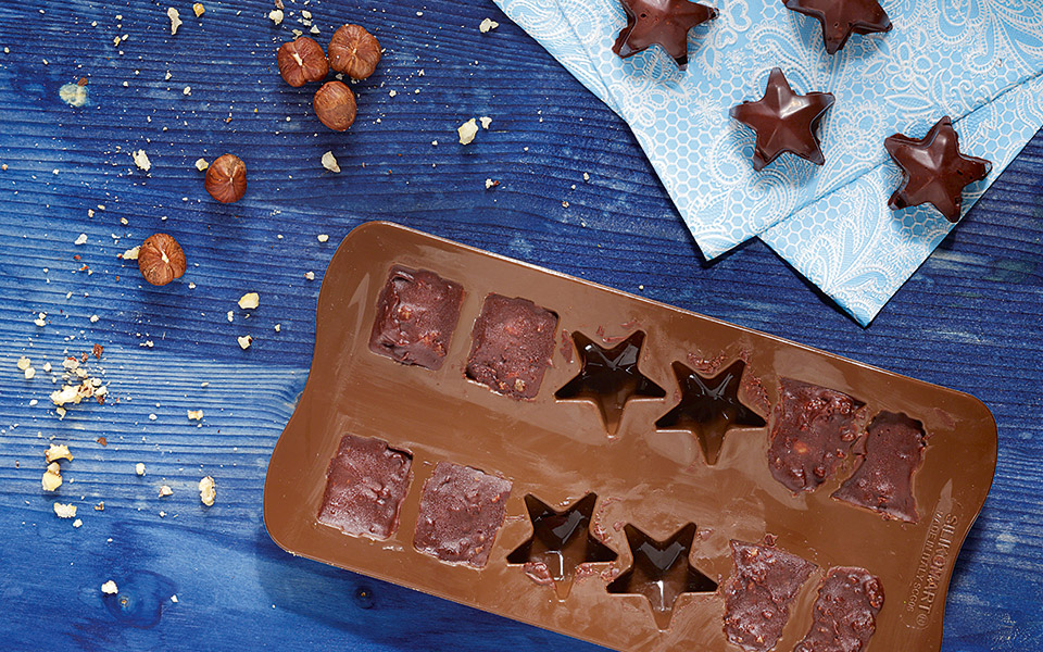 σοκολατάκια-με-καραμελωμένα-φουντού-2347804