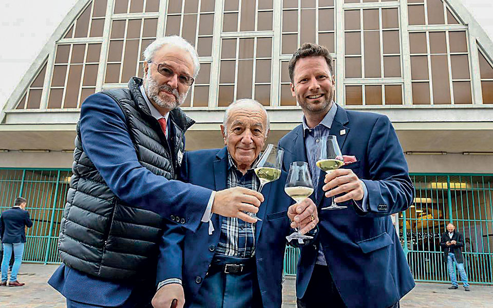 η-παγκόσμια-ένωση-οινοχόων-έγινε-50-ετών-2345830