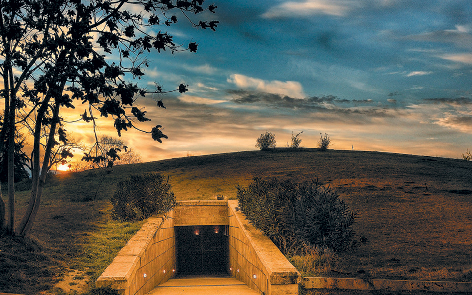 το-μακεδονικό-μουσείο-που-ενώνει-2346301