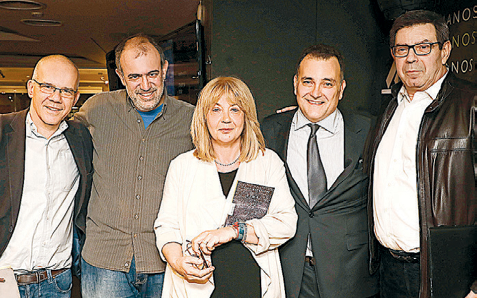 το-νέο-βιβλίο-του-ηλία-μαγκλίνη-παρουσ-2347265