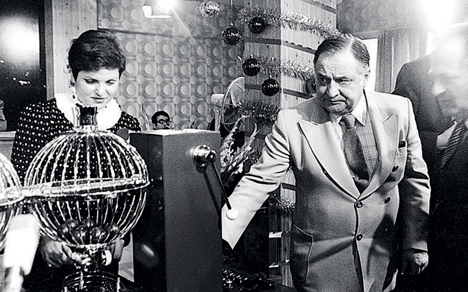 κώστα-βίρβος-εκανε-τραγούδι-τις-πληγέ-2349377