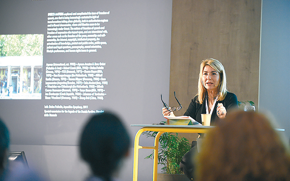 μια-ιστορία-αγάπης-στην-ελευσίνα-2346492