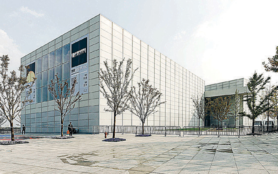 το-κέντρο-πομπιντού-ανοίγει-στη-σαγκά-2347047