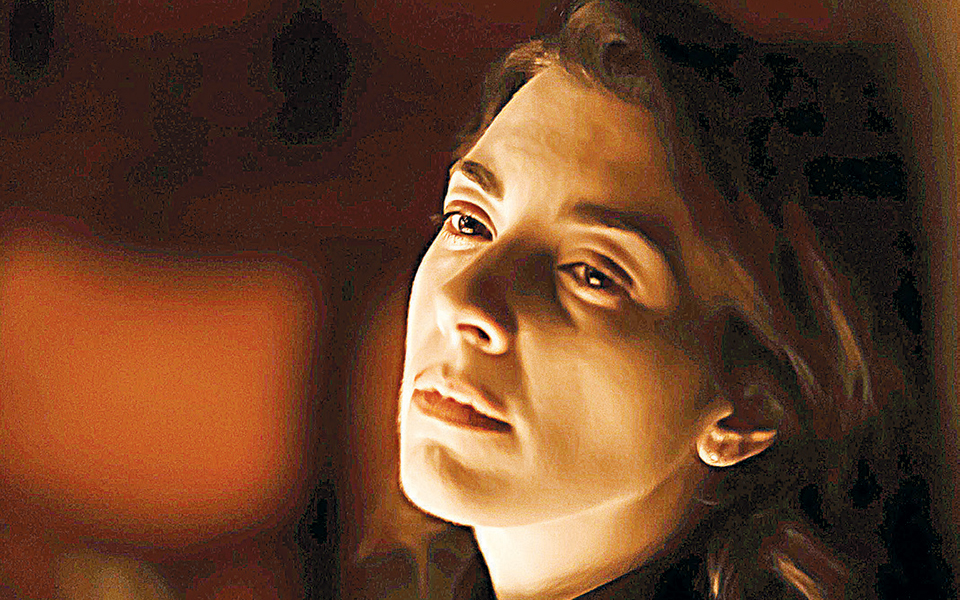 τρία-αδέλφια-πιασμένα-σε-ιστό-2347993