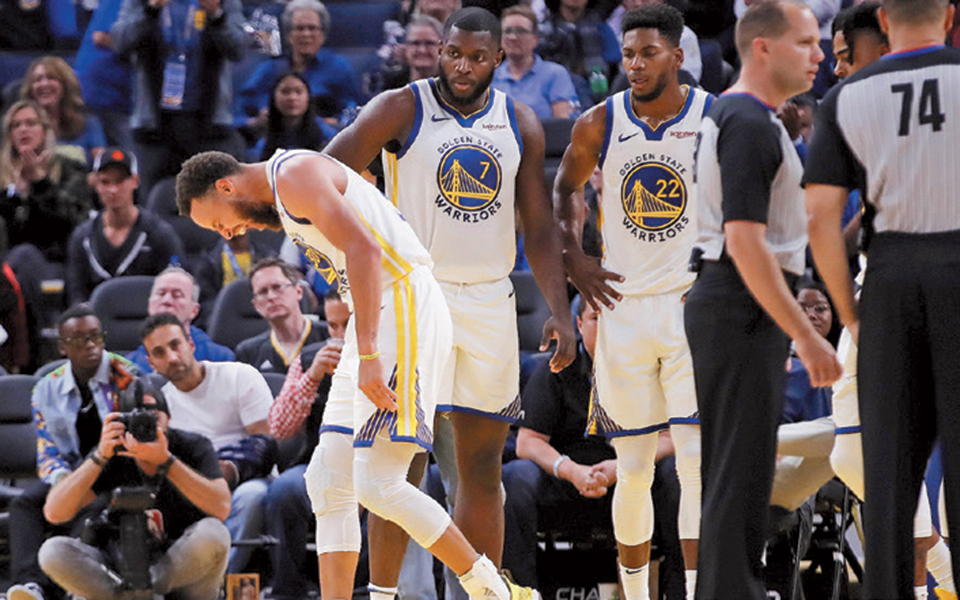 σοκ-με-κάρι-στους-ουόριορς-317-πόντοι-σημ-2345331