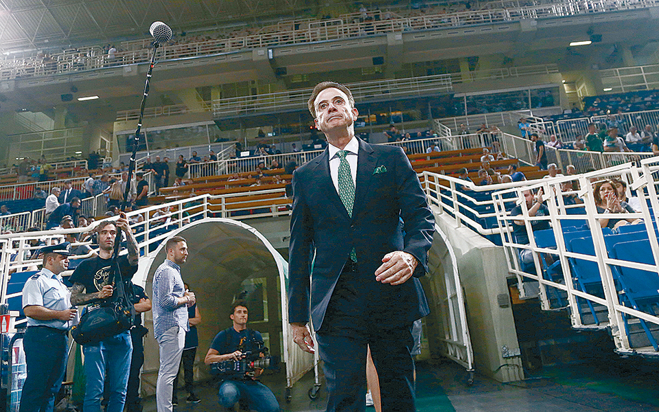 ο-πιτίνο-ο-παο-και-η-καραμπόλα-με-εθν-2349123