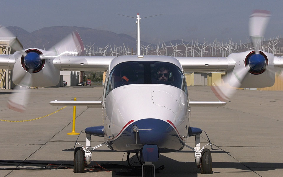 η-nasa-παρουσίασε-το-πρώτο-ηλεκτρικό-αερο-2346743