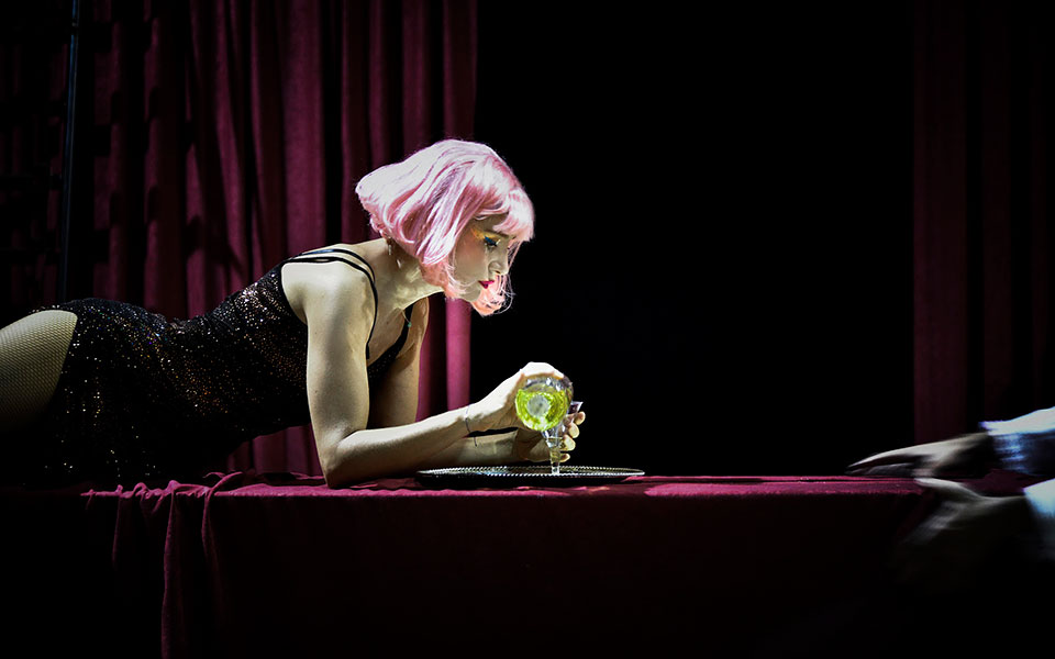 τραγωδία-τεράτων-παγιδευμένη-σε-φα-2349658