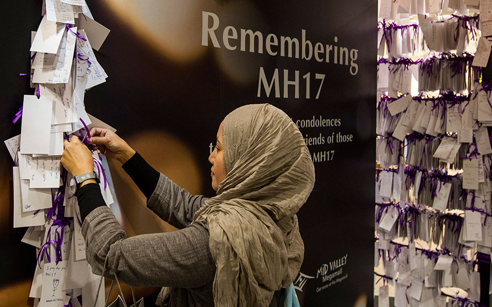 πτήση-mh17-νέες-συνομιλίες-εμπλέκουν-τη-ρ-2347647