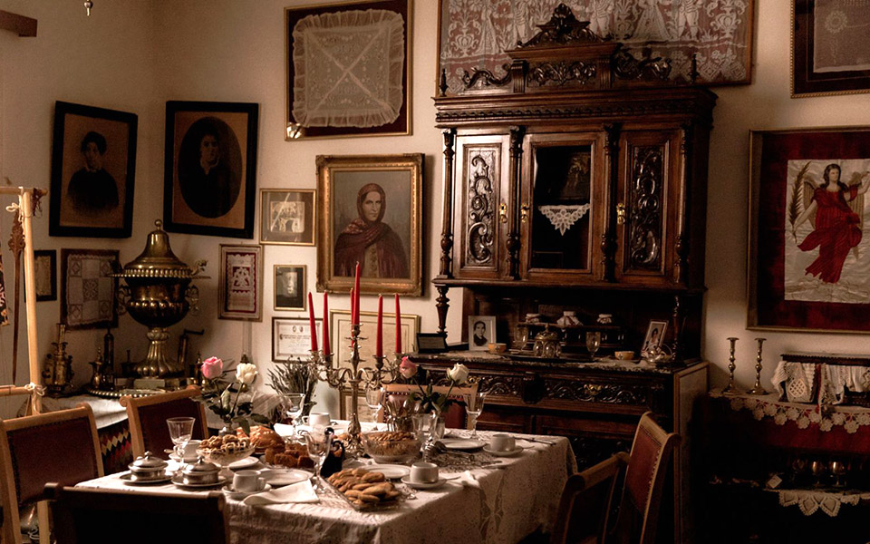 ξεσκονίζοντας-παλιά-τεφτέρια-2347609