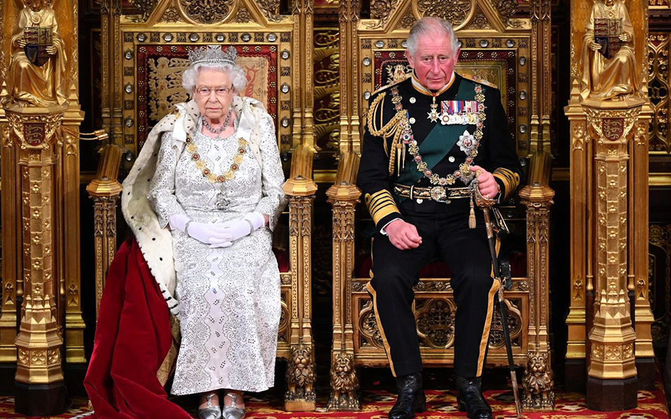 βρετανικός-τύπος-ο-πρίγκιπας-διάδο-2350347