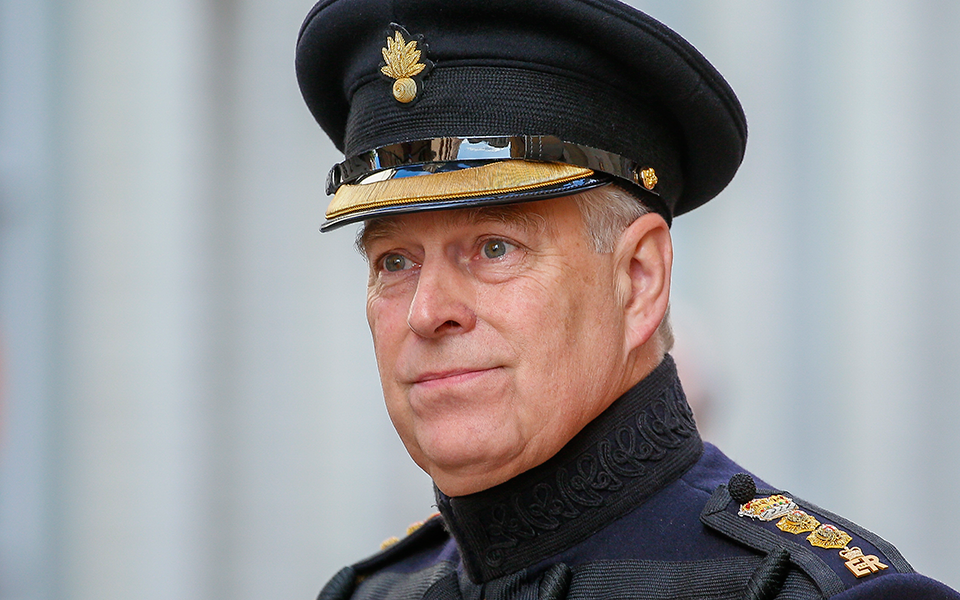 πρίγκιπας-αντριου-η-πτώση-του-αγαπημ-2349612