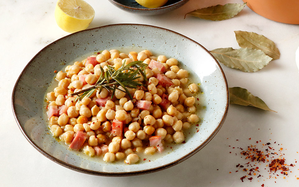 ρεβίθια-λεμονάτα-με-μπέικον-2347827