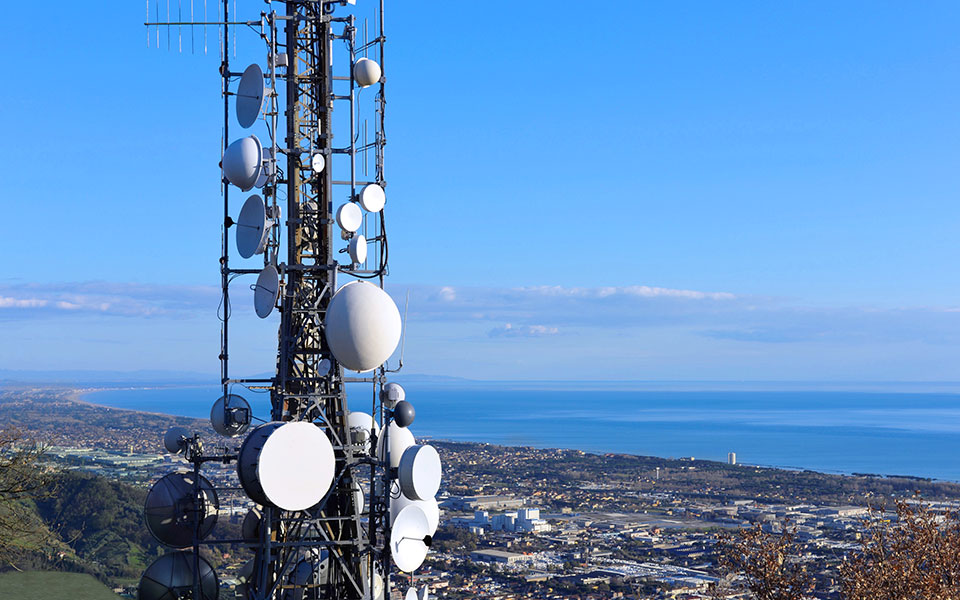 στροφή-των-επενδυτών-σε-τηλεπικοινων-2346871