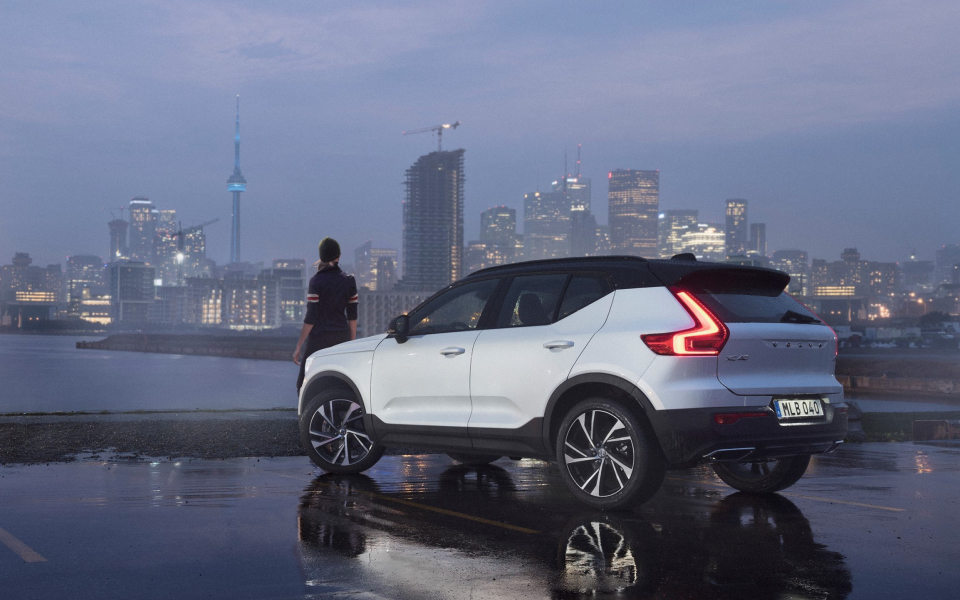 η-είσοδος-της-volvo-στα-compact-suv-2348870