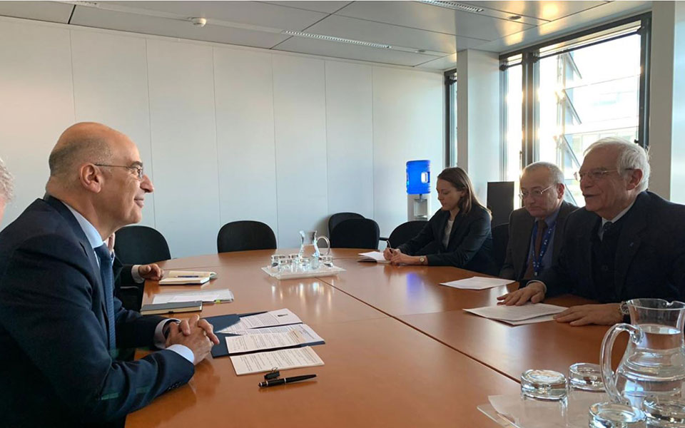 την-παρέμβαση-της-εε-για-τα-μνημόνια-το-2351070