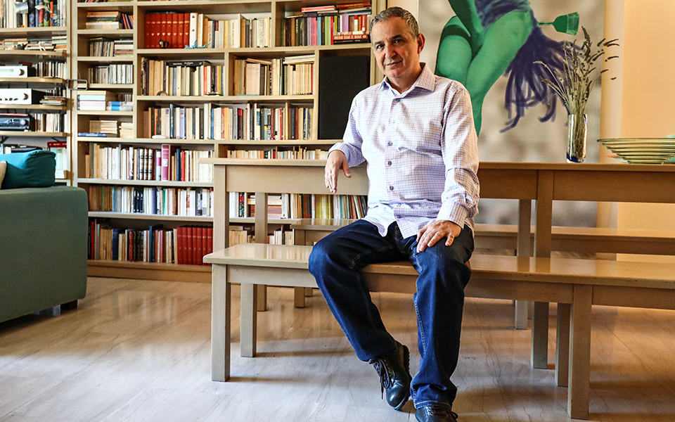 κι-εσύ-θα-γράψεις-για-τον-πατέρα-σου-2355368