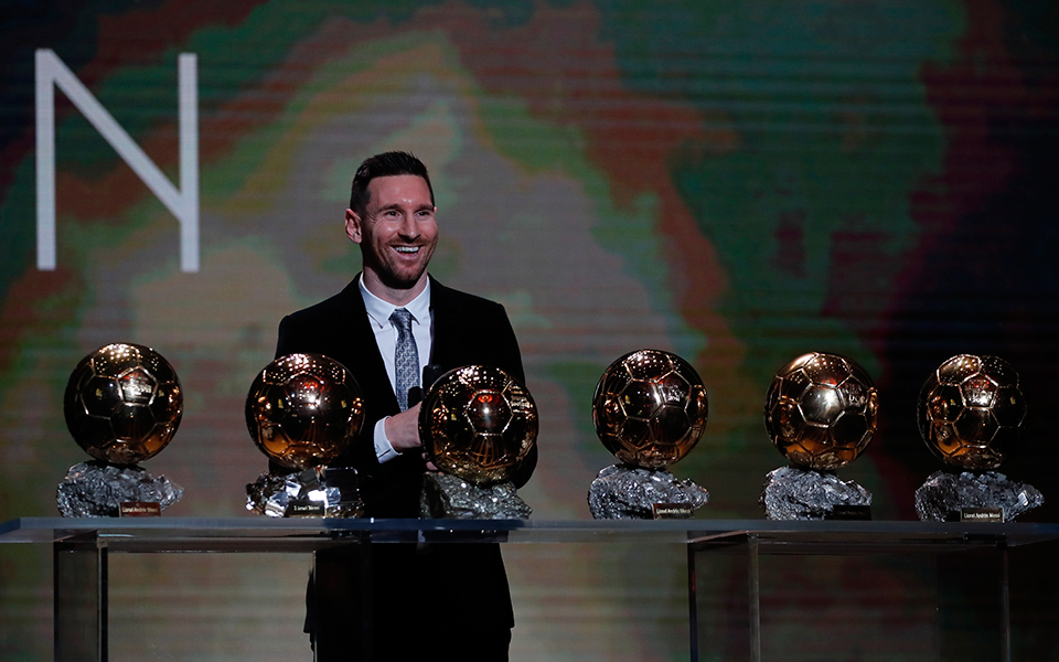 την-6η-χρυσή-μπάλα-της-καριέρας-του-κα-2350928