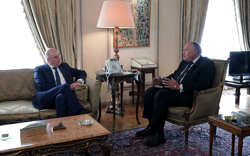 ν-δένδιας-από-κάιρο-συμφωνία-για-επιτά-2350806