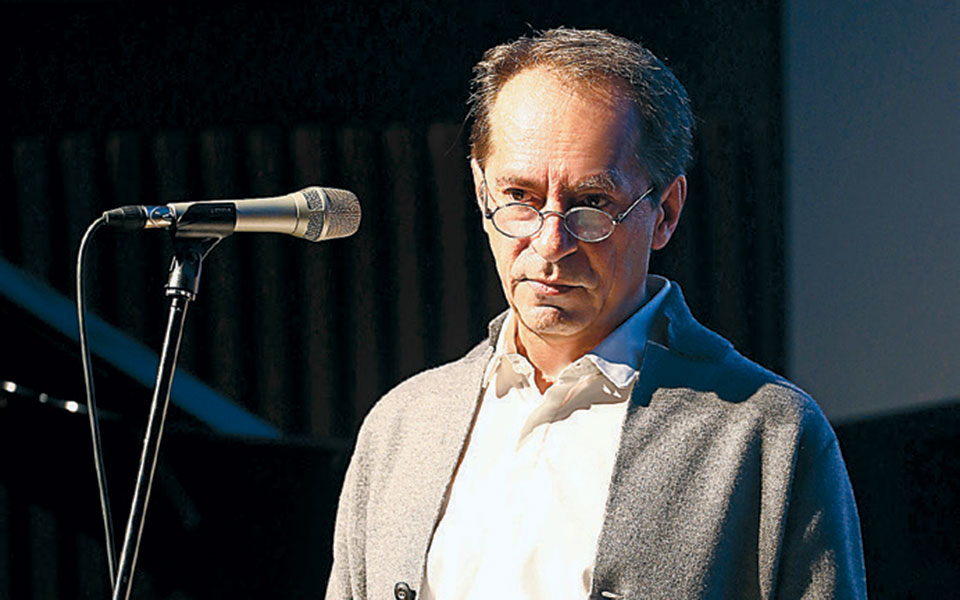 o-παρασκευάς-καρασούλος-μπορεί-να-διώξ-2355439