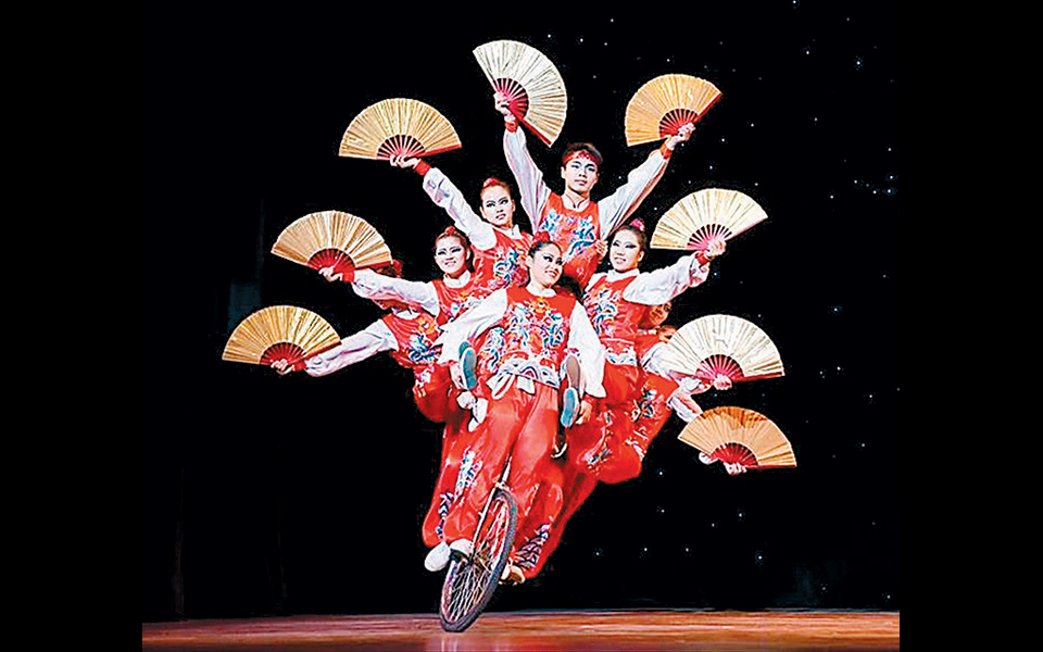 οικογενειακή-έξοδος-το-εθνικό-θέατρ-2354032