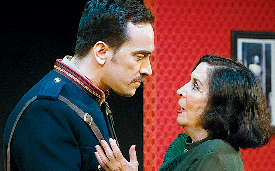 o-iων-δραγούμης-είναι-ποπ-2352764