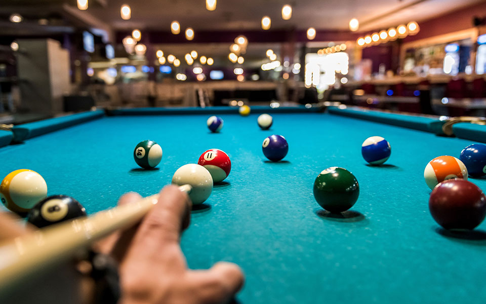 αμερικάνικο-μπιλιάρδο-μπετόβεν-και-2352698