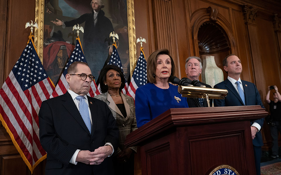 διπλό-κατηγορώ-κατά-τραμπ-2352123