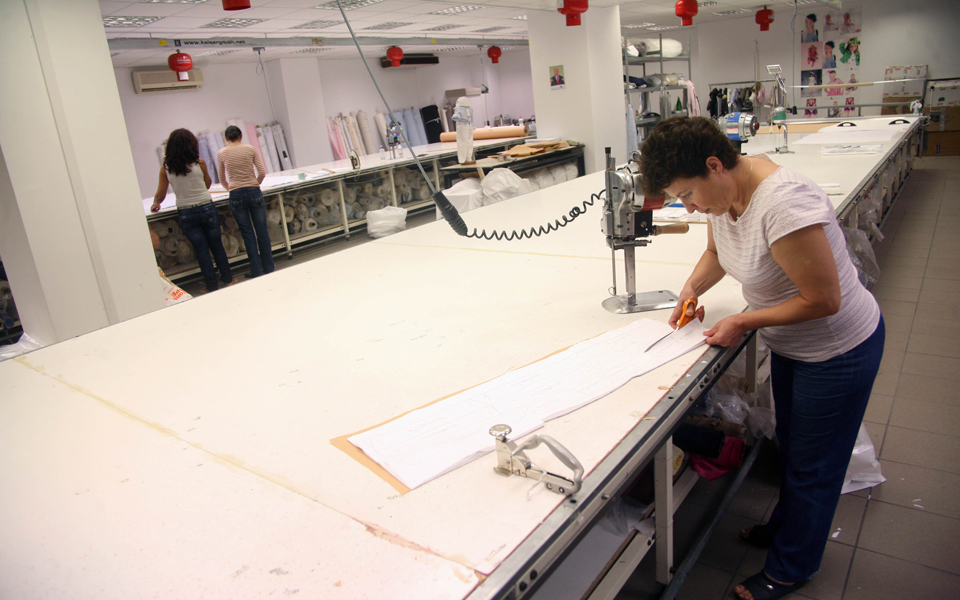 πρόγραμμα-ενίσχυσης-και-εκσυγχρονισ-2351734