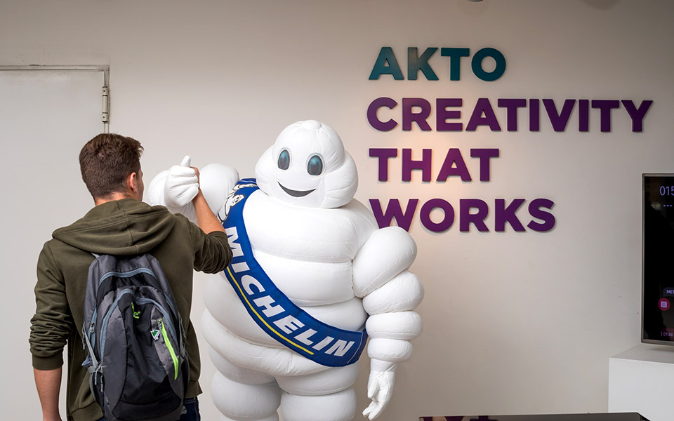 η-michelin-ενώνει-τις-δυνάμεις-της-με-τους-σπο-2352587