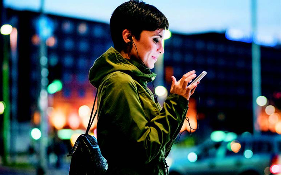 πώς-τα-κινητά-μοιράζουν-ευαίσθητα-δεδ-2360180