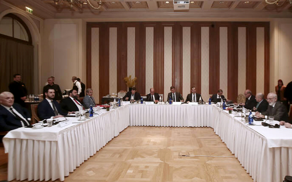 ποδόσφαιρο-επίδειξη-ελληνικής-πραγ-2359676