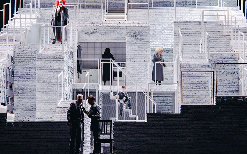 το-εφιαλτικό-σύμπαν-του-βότσεκ-2358780