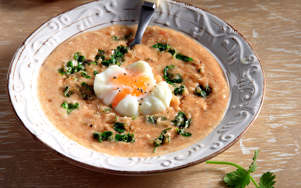 σούπα-με-τραχανά-καυκαλήθρες-και-αυγό-2361101