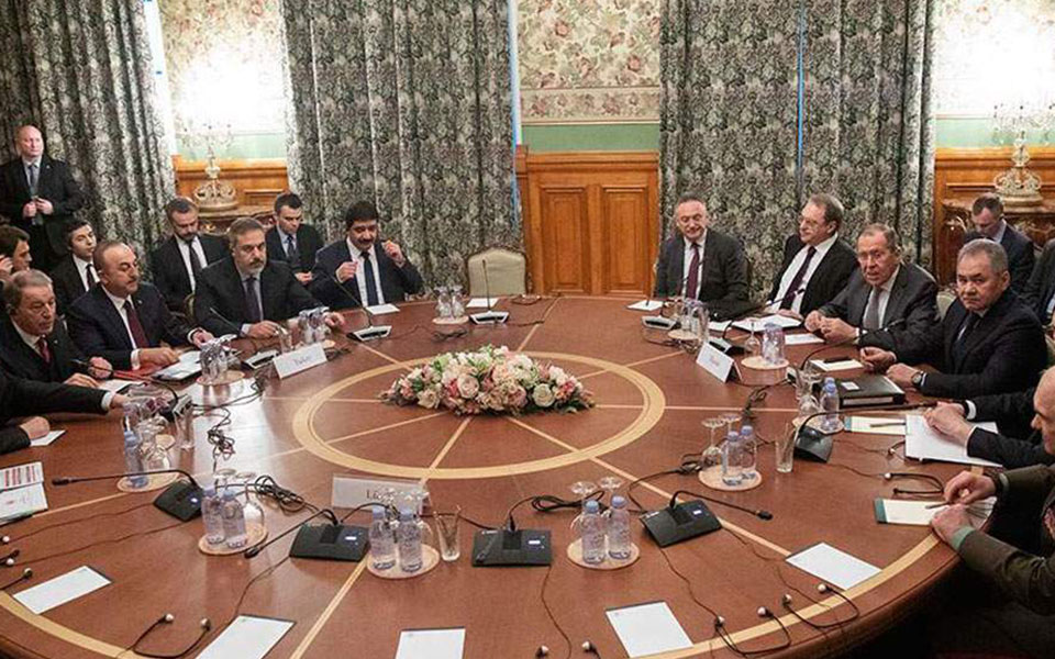 εξηγήσεις-βερολίνου-για-την-απουσία-τ-2358320