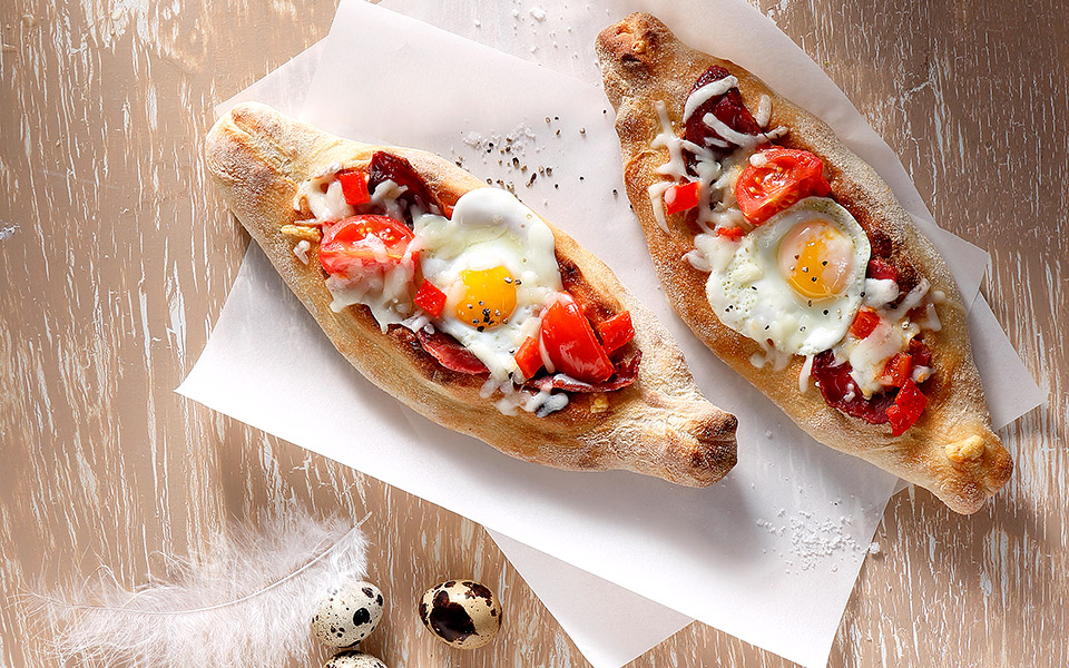 πολίτικο-πεϊνιρλί-με-παστουρμά-και-αυ-2361100