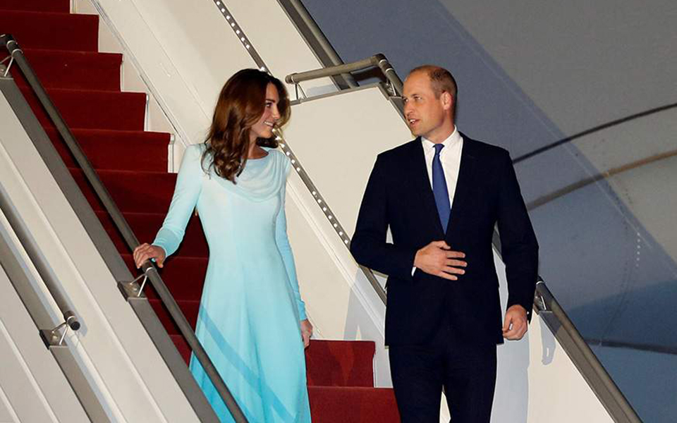 ταξίδι-έκπληξη-ετοιμάζει-ο-πρίγκιπα-2355941