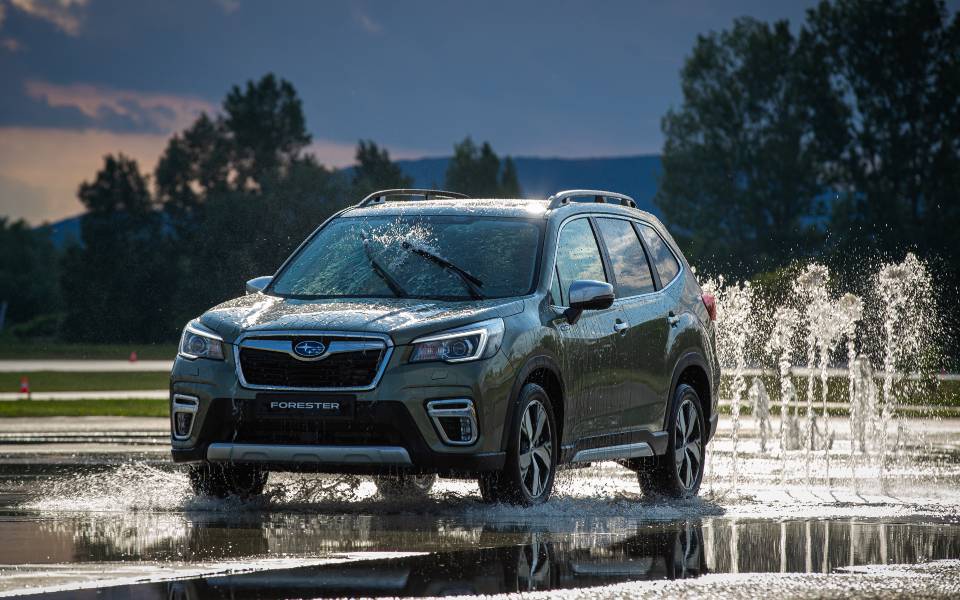 to-νέο-subaru-forester-e-boxer-βραβεύεται-ως-best-in-class-cars-2019-2358772