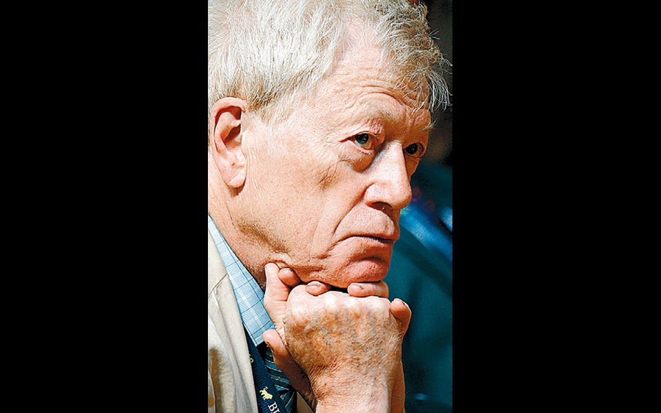 σερ-ρότζερ-σκράτον-ο-επίμονος-συντηρη-2358917