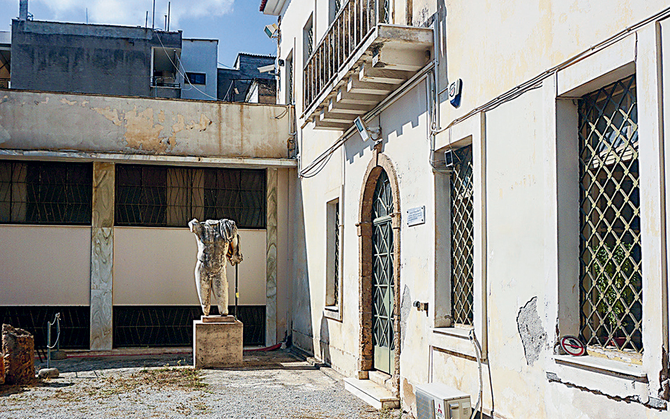 με-το-βλέμμα-ξανά-στο-αργος-2357076