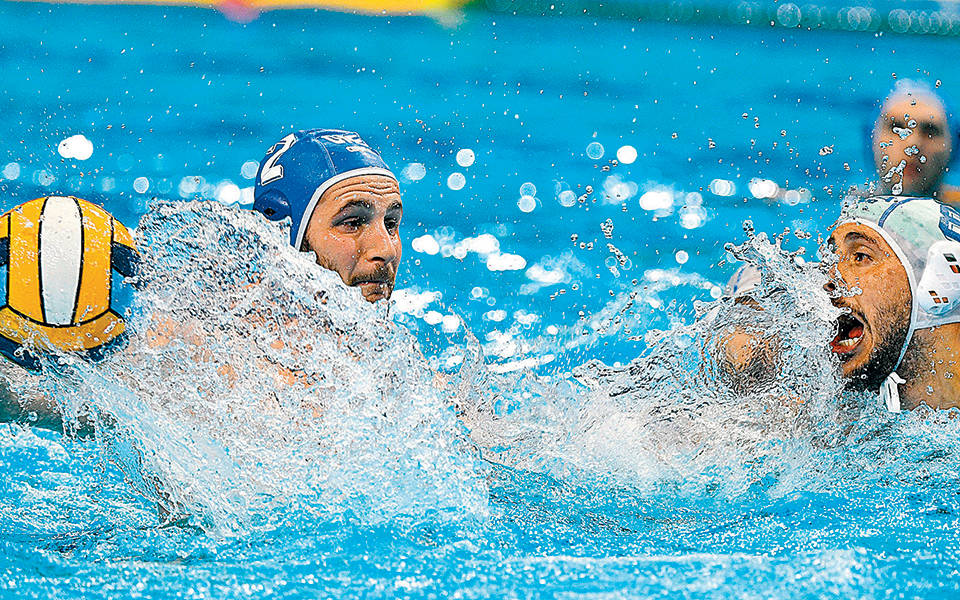 πόλο-πάνω-από-τις-δυνάμεις-της-2359647