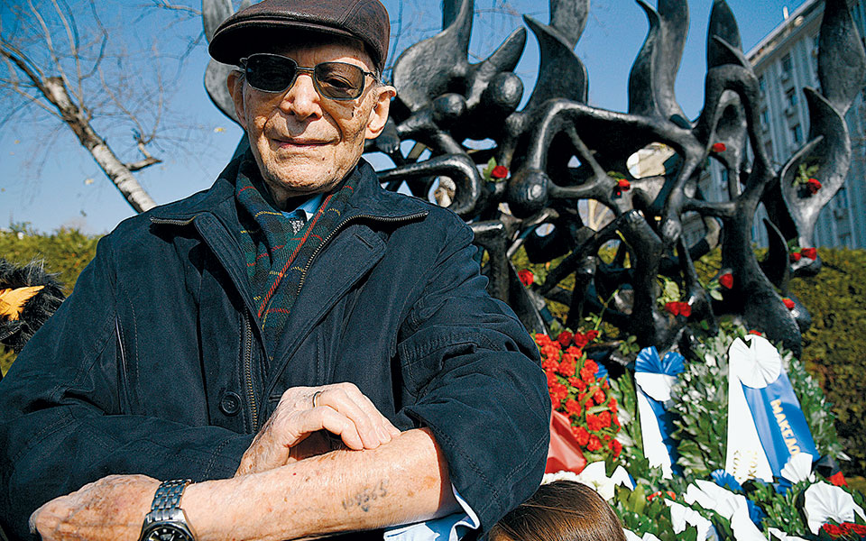 οι-τελευταίοι-μάρτυρες-της-φρίκης-2360137