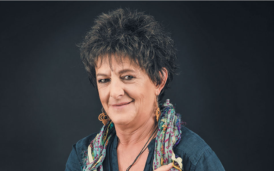 ενα-εικοσιτετράωρο-με-την-τραγουδίστ-2356221