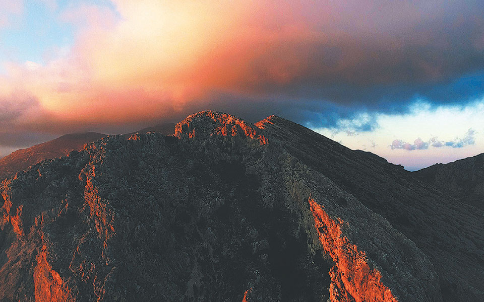 το-ηλεκτρονικό-σύμπαν-του-ρίτσου-2360025